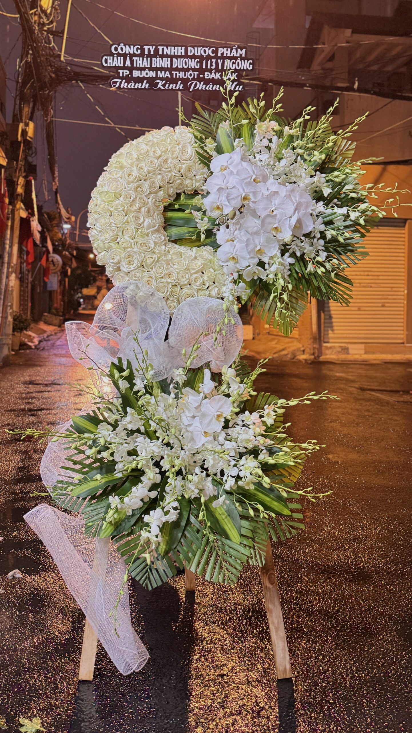 Kệ Hoa Chia Buồn   Vĩnh Hằng   CB03