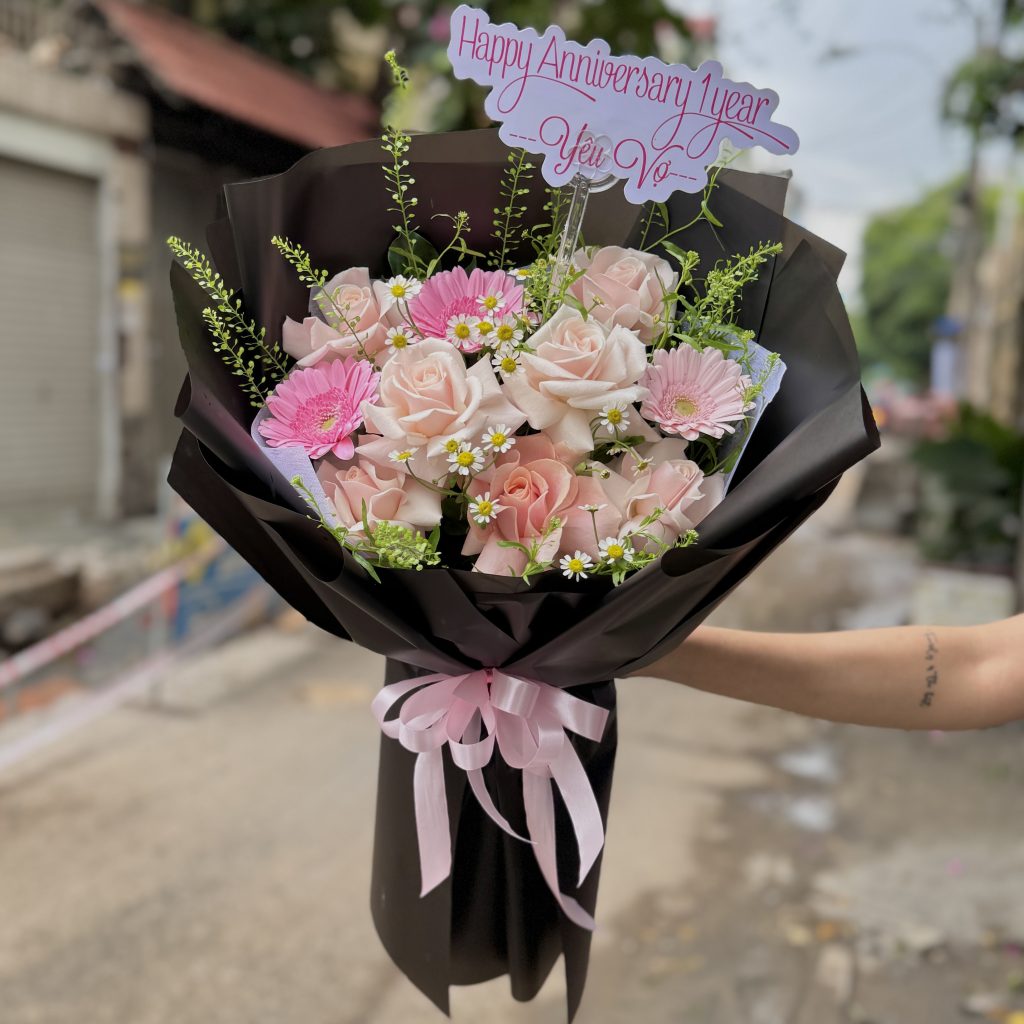 Bó hoa tươi - Happy Anniversary 2 - BH019 6 BH19 02