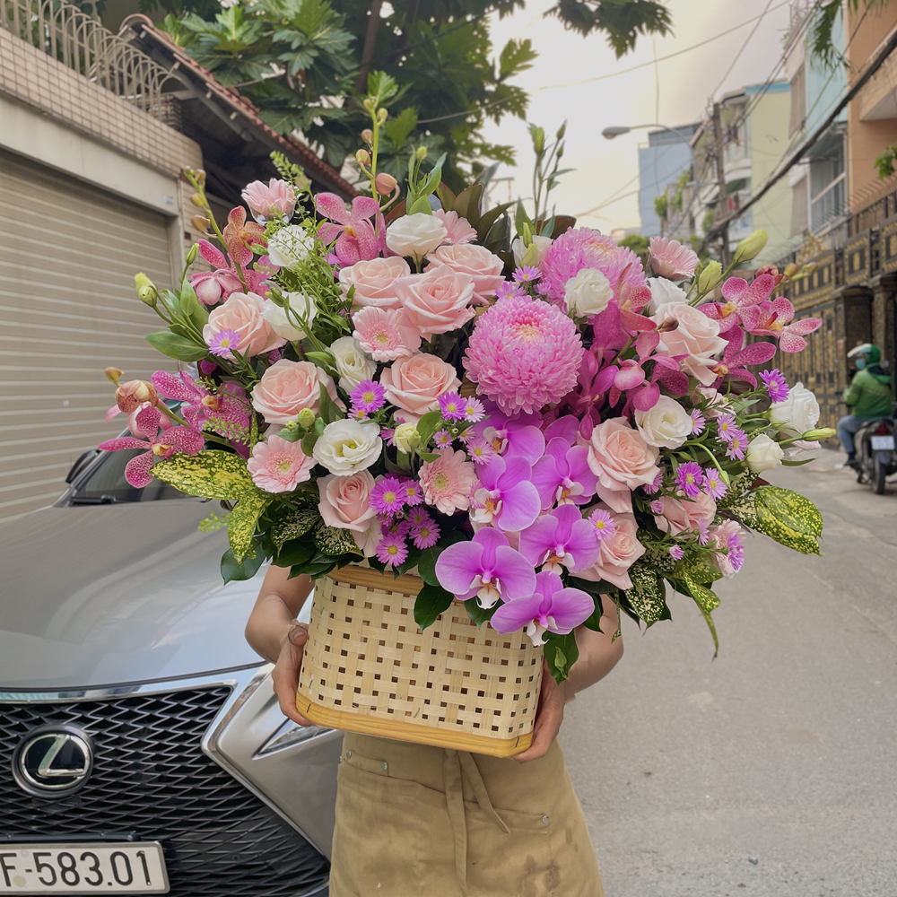 Giỏ hoa tặng Mẹ - 3 Vạn 6 Ngàn Dặm Thương - GH041 6 GH44