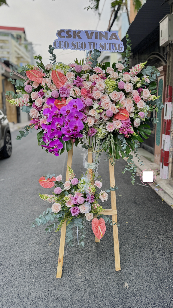 Kệ Hoa Chúc Mừng - Sắc Xuân - KT015 4 CM15