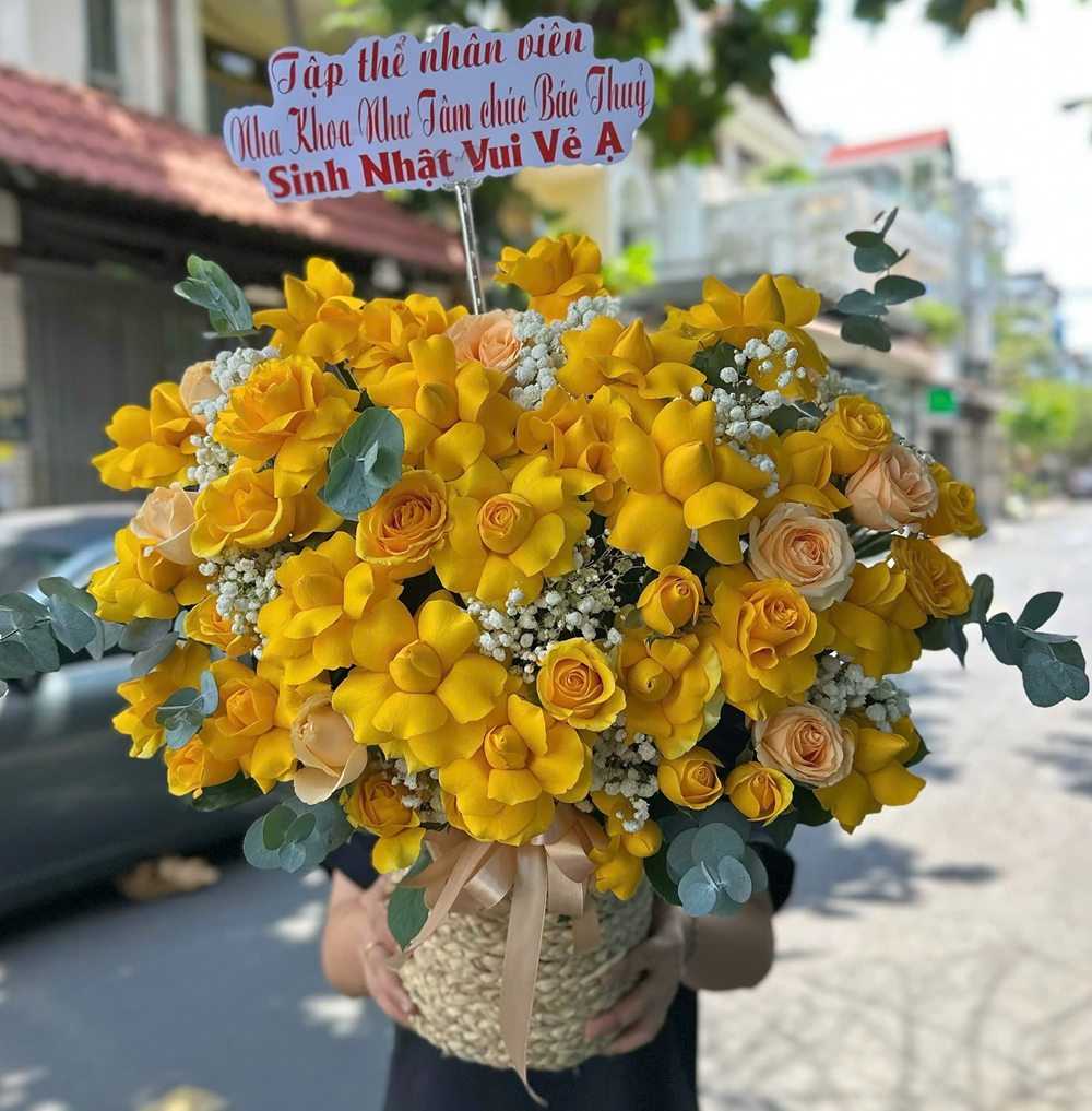 GIỎ HOA HỒNG VÀNG - NGÀN NĂM ÁNH SÁNG - GH115 6 GH115